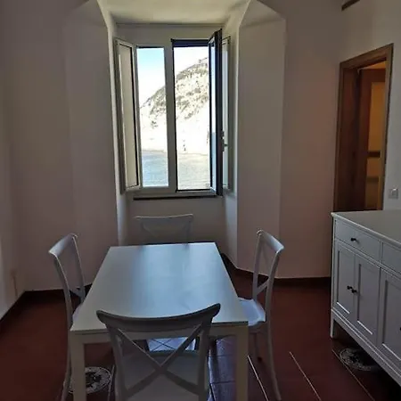 Dipintoditurchese Vista Mare Apartment *